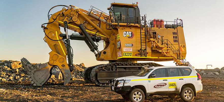 Гусеница 6060