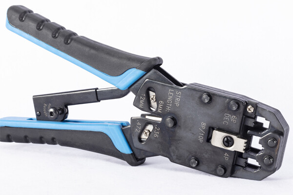 Инструменты для обжима, зачистки и резки RJ45, RJ12, RJ11 HT-200R Инструменты для обжима, зачистки и резки RJ45, RJ12, RJ11 HT-200R