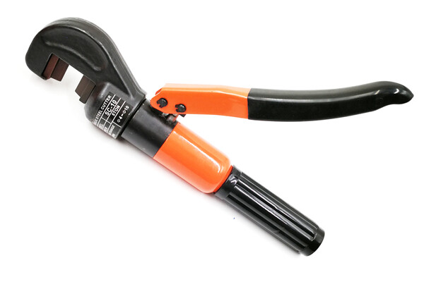 Гидравлический резак для арматуры Max Ø10mm SC-10 Гидравлический резак для арматуры Max Ø10mm SC-10