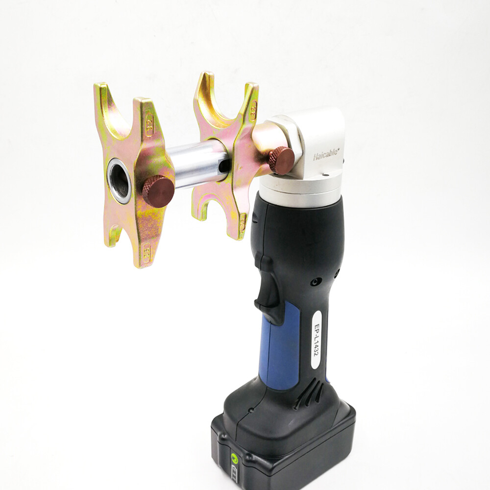 Аккумуляторные пресс-клещи для труб до Ø32 мм EP-L1432