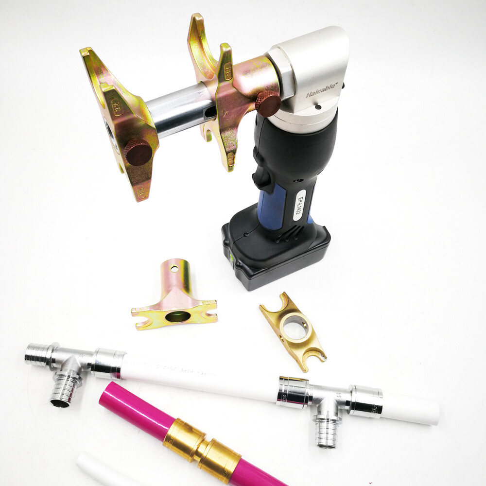 Аккумуляторные пресс-клещи для труб до Ø32 мм EP-L1432