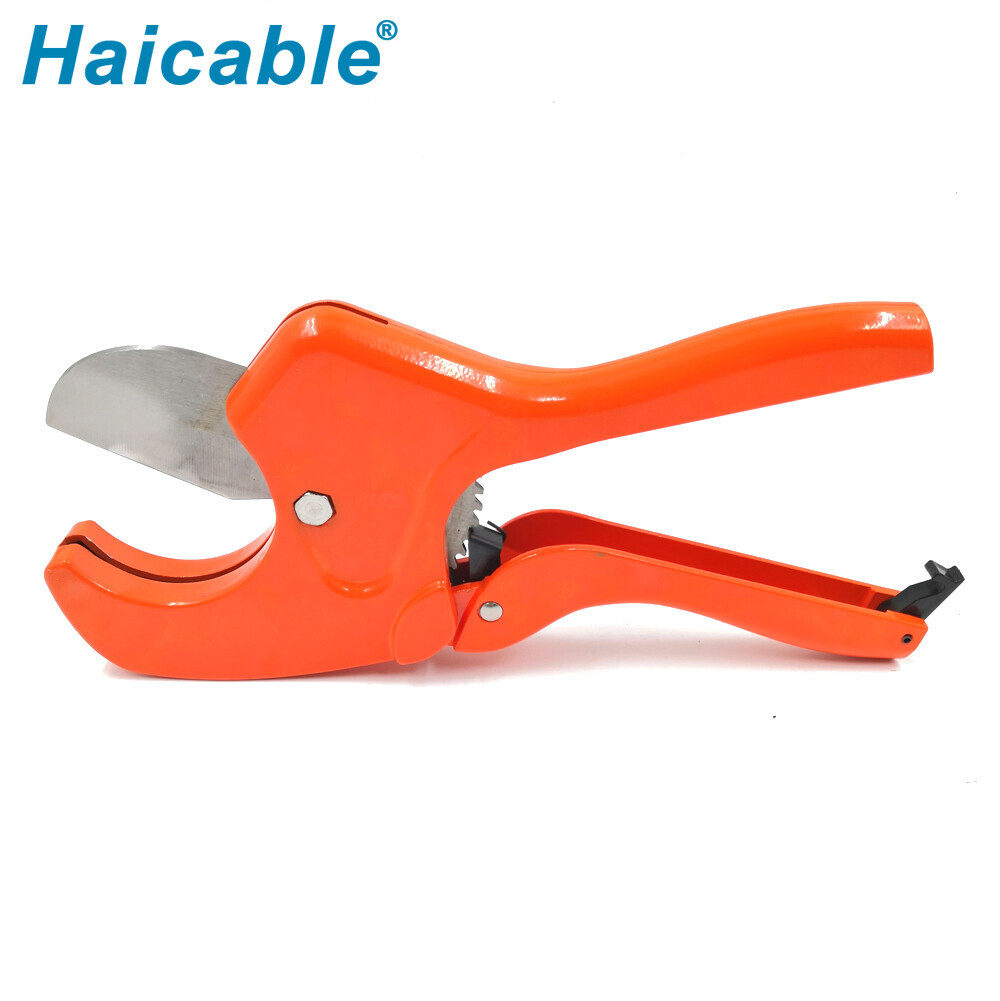 Труборез для ПВХ труб Max Ø63mm PC-0806B Труборез для ПВХ труб Max Ø63mm PC-0806B