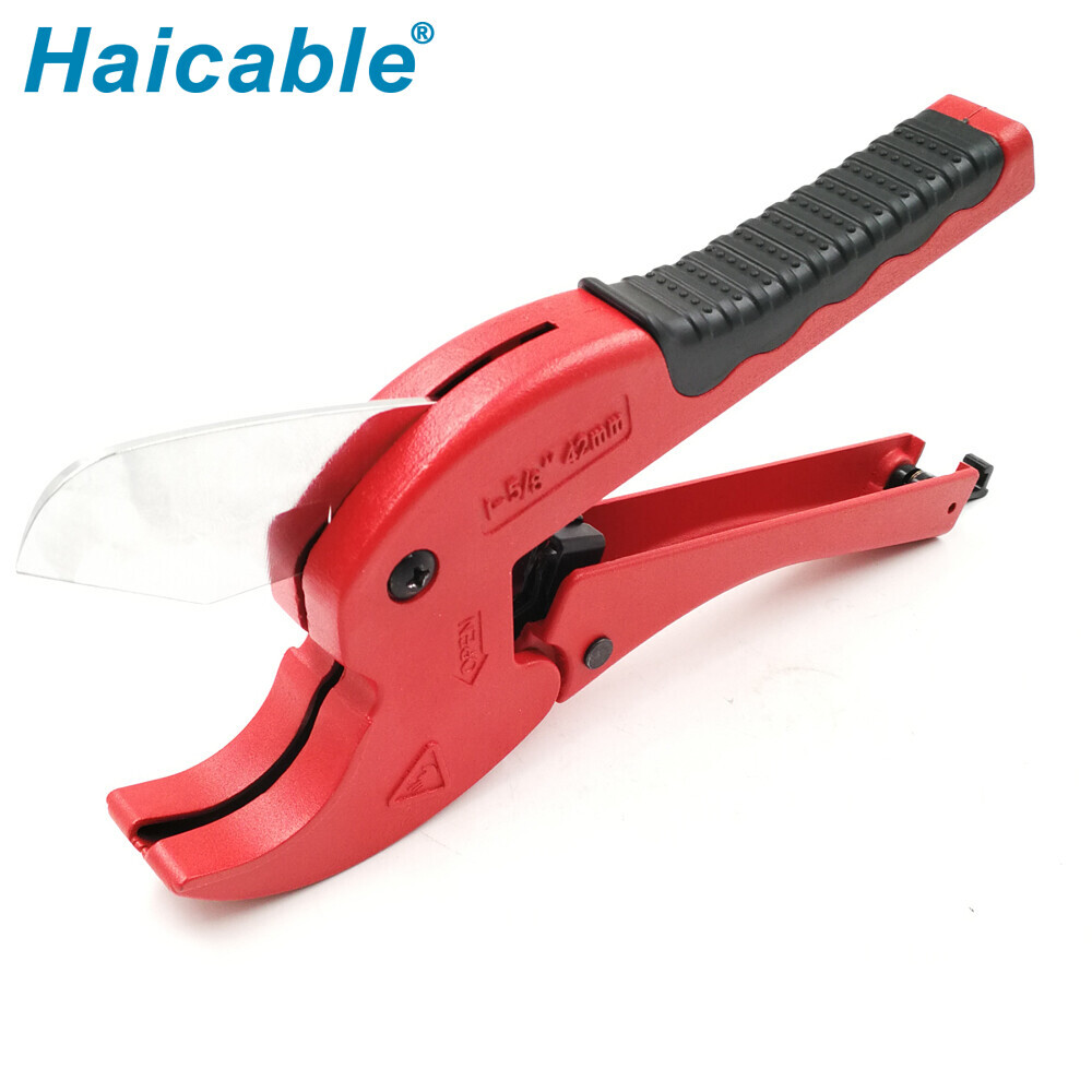 Труборез для ПВХ труб Max Ø42mm PC-0802B Труборез для ПВХ труб Max Ø42mm PC-0802B