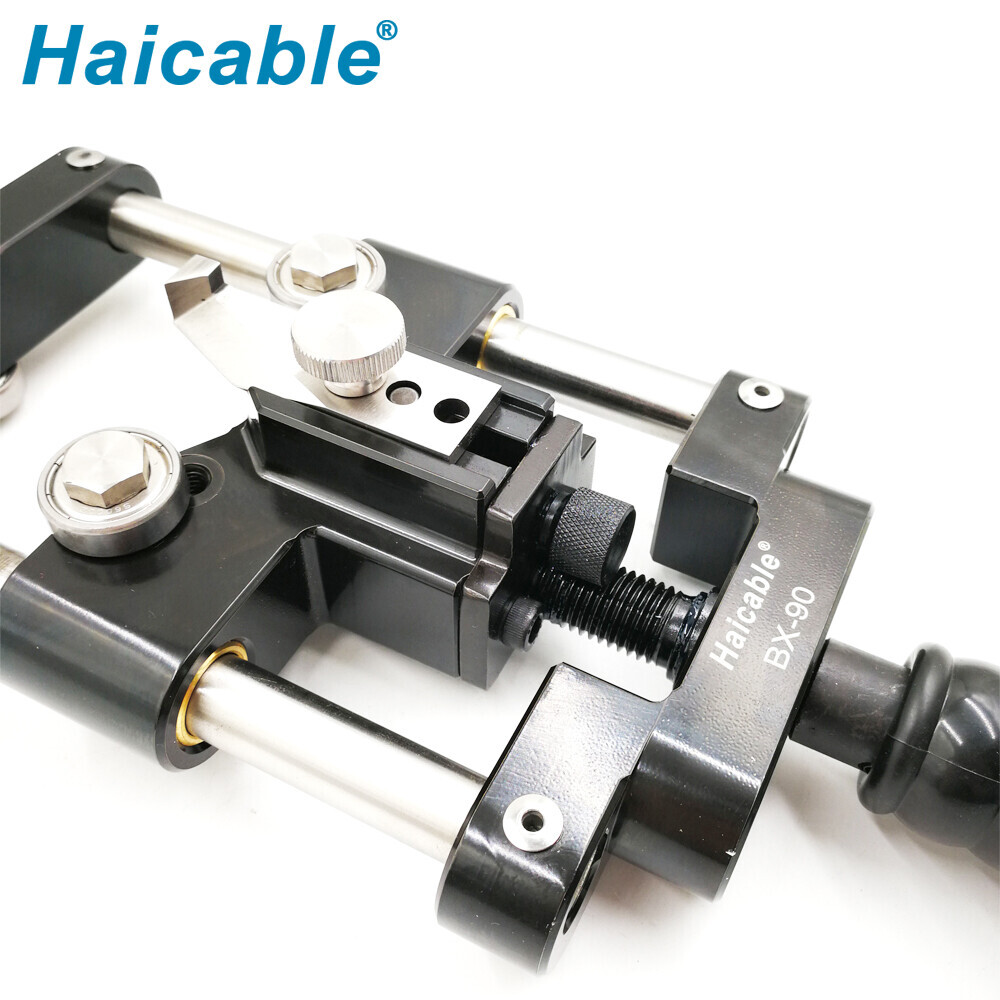 Максимальный стрипппровод диаметром до Ø90 мм BX-90