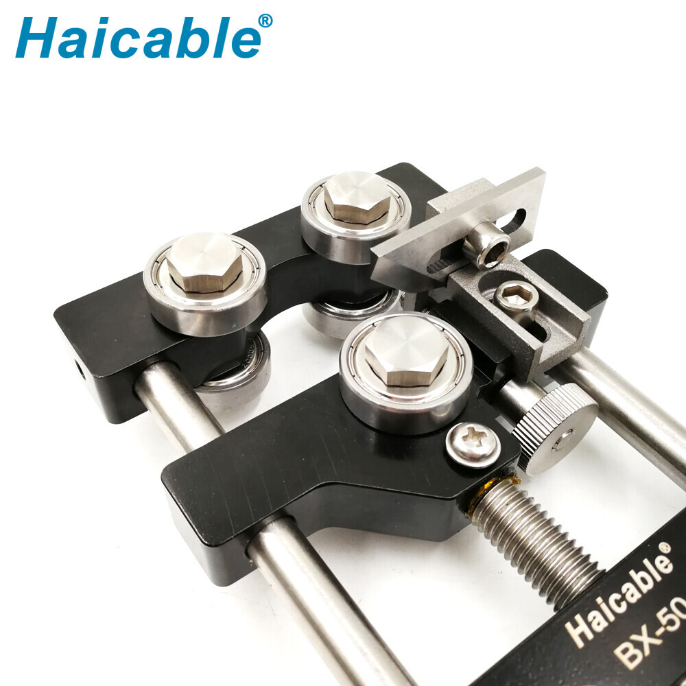 Стриппер для проводов Max Ø50мм BX-50