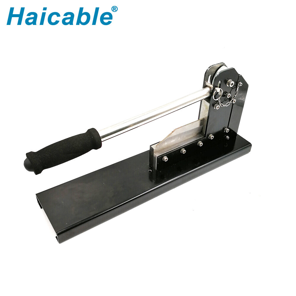 Максимальный резак для кабельного канала 100 мм WT-3 Максимальный резак для кабельного канала 100 мм WT-3