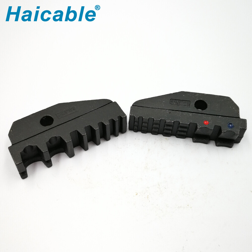 Изолированные клеммы и втулки концов кабеля 06WF2C матрицы