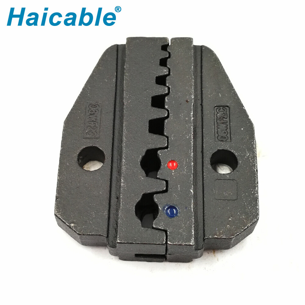 Изолированные клеммы и втулки концов кабеля 06WF2C матрицы