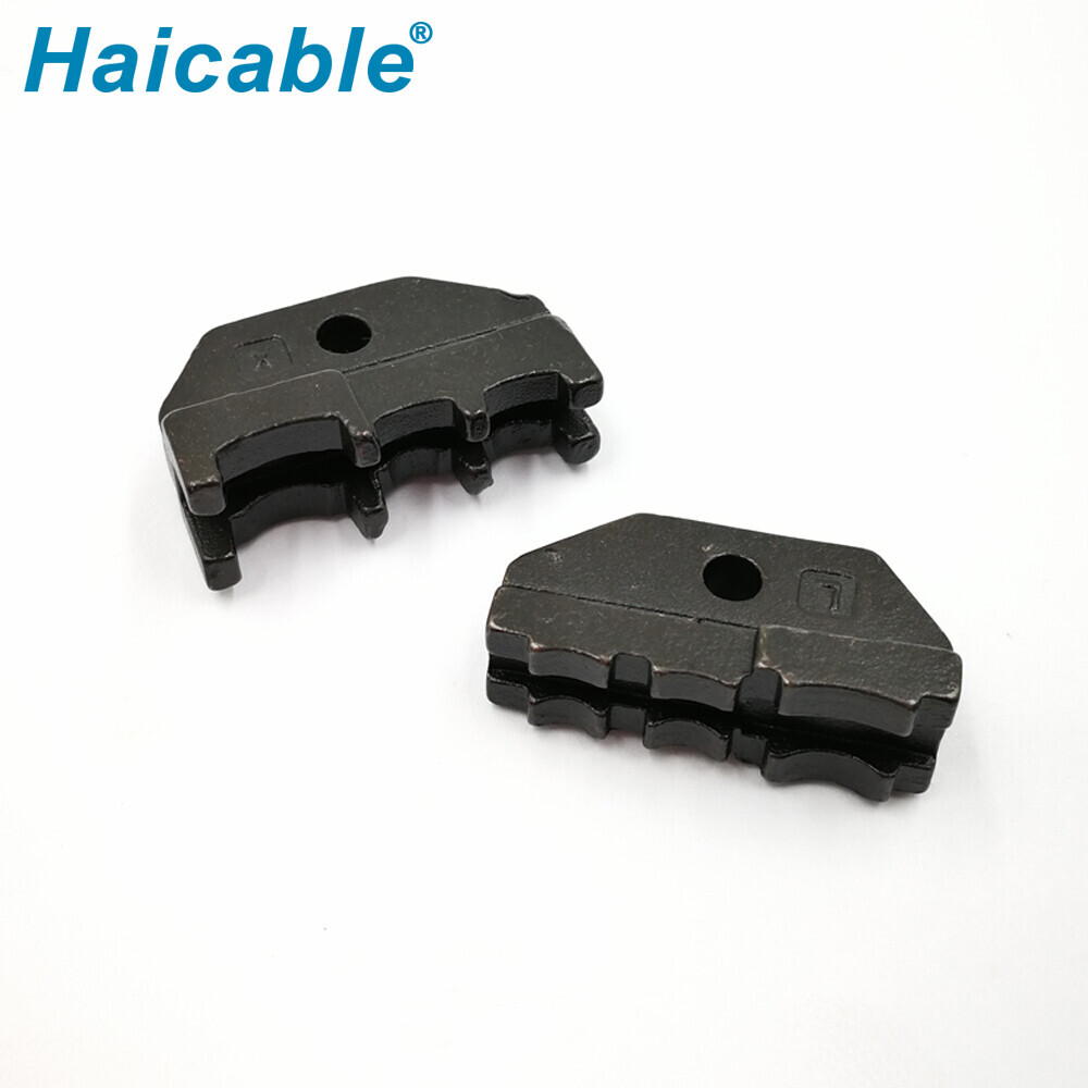 Изолированные клеммы и разъемы 03C Dies