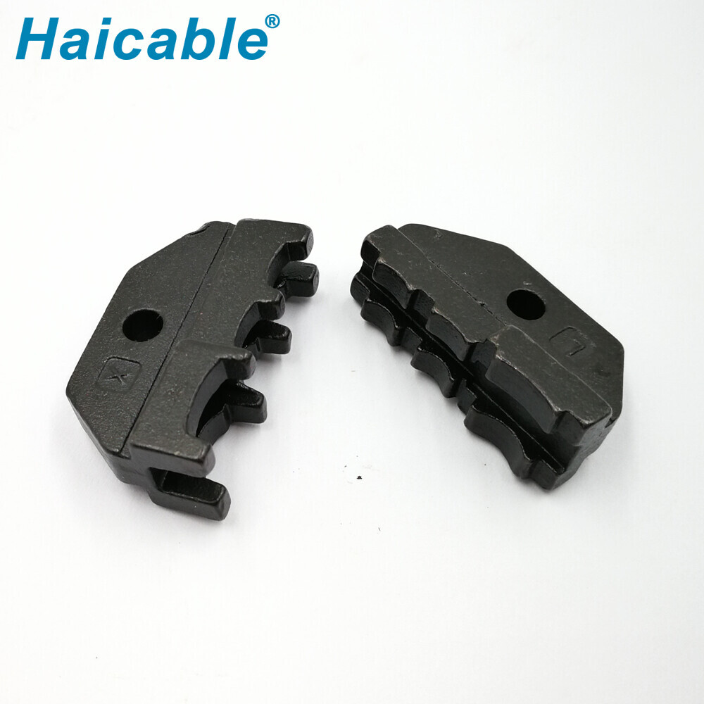 Изолированные клеммы и разъемы 03C Dies