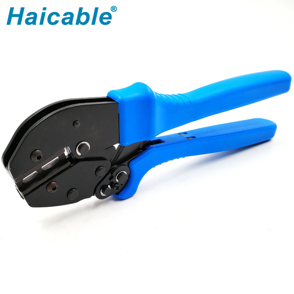 Изолированные клеммы и инструмент для обжима разъемов AP-18C