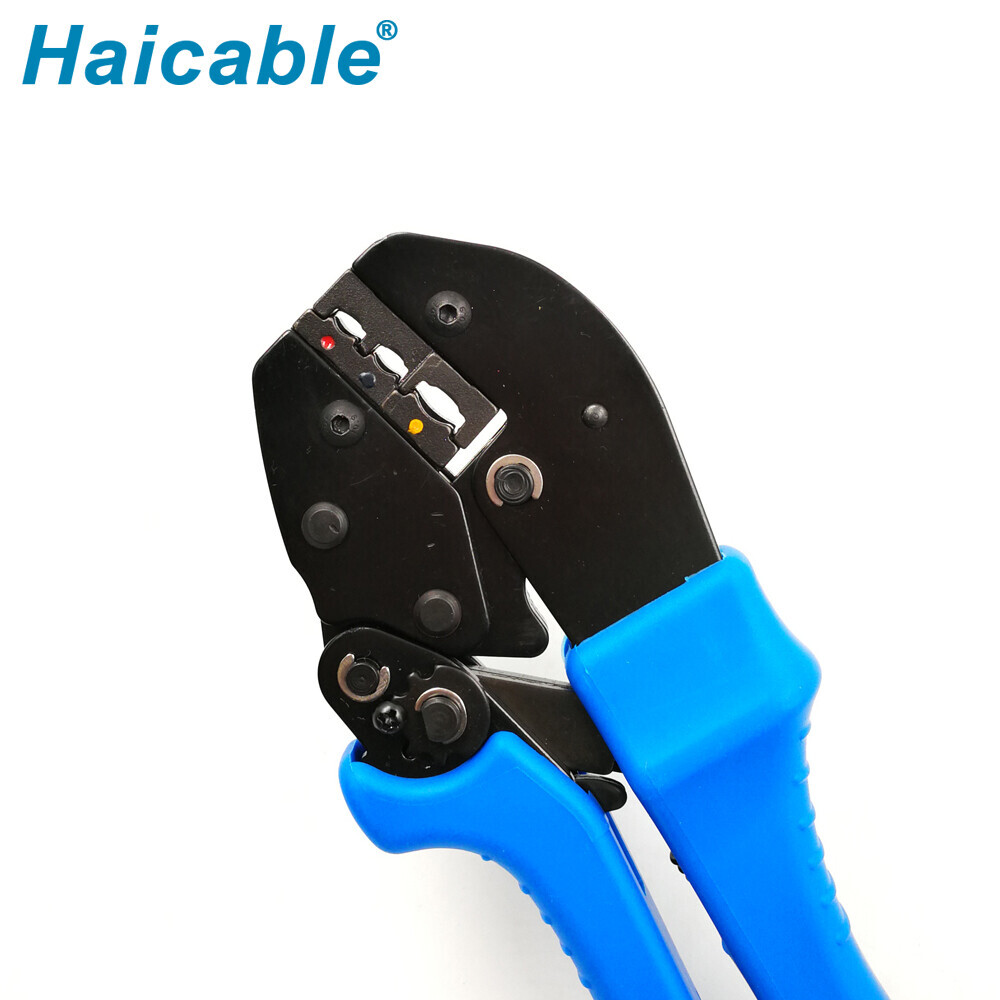 Изолированные клеммы и инструменты для обжима разъемов AP-03C