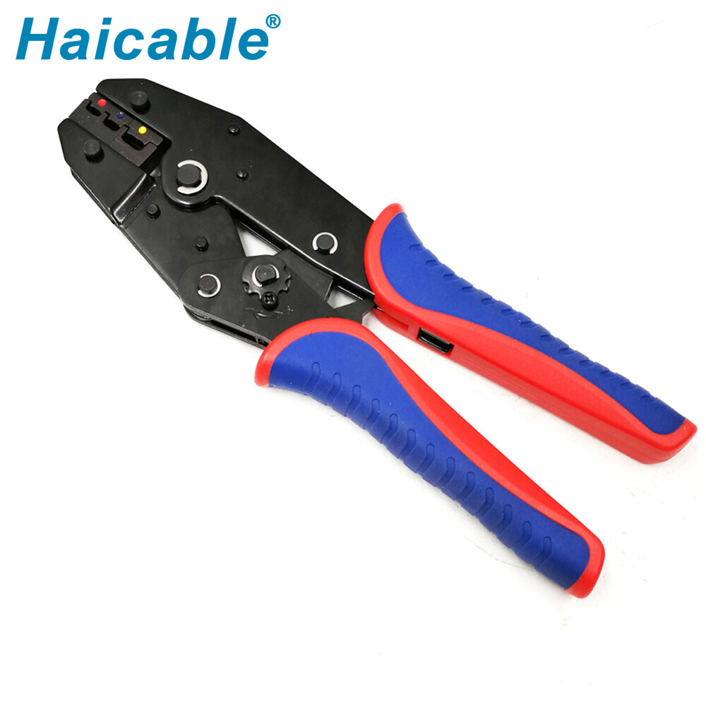 Изолированные клеммы и инструмент для обжима разъемов LXN-03C Изолированные клеммы и инструмент для обжима разъемов LXN-03C