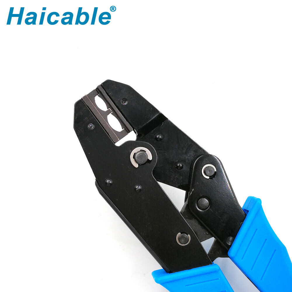 Изолированные клеммы и инструмент для обжима разъемов LX-18C