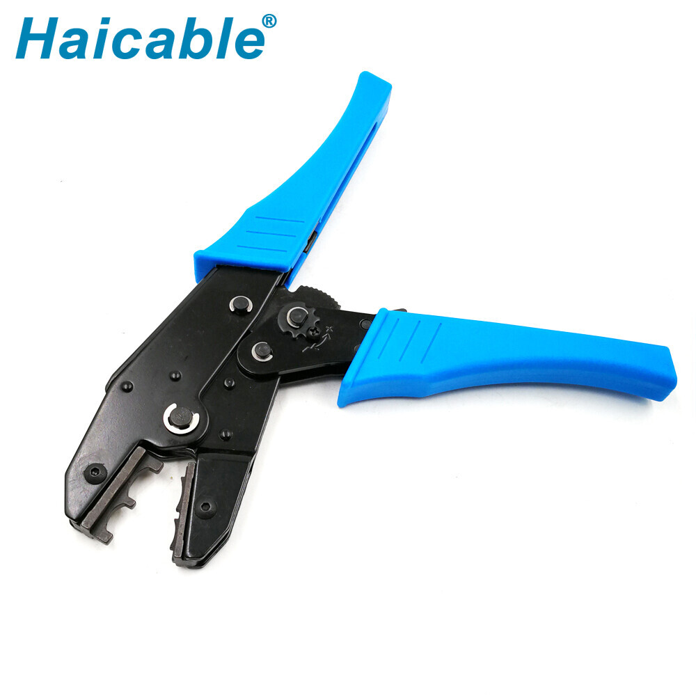 Изолированные клеммы и инструмент для обжима разъемов LX-18C