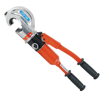 Гидравлический инструмент для обжима кабельных наконечников 35-300мм² CYO-300 Гидравлический инструмент для обжима кабельных наконечников 35-300мм² CYO-300