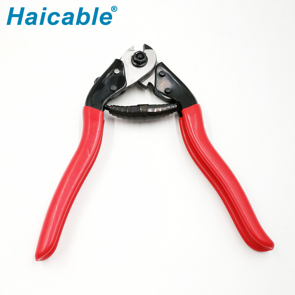 Максимальное сечение стального троса Ø5 мм, резак HS-102A