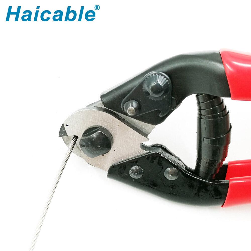 Максимальное сечение стального троса Ø5 мм, резак HS-102A