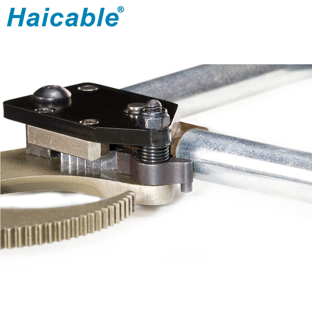 Кусачки для бронированного кабеля Cu/Al макс. Ø110 мм LJ96