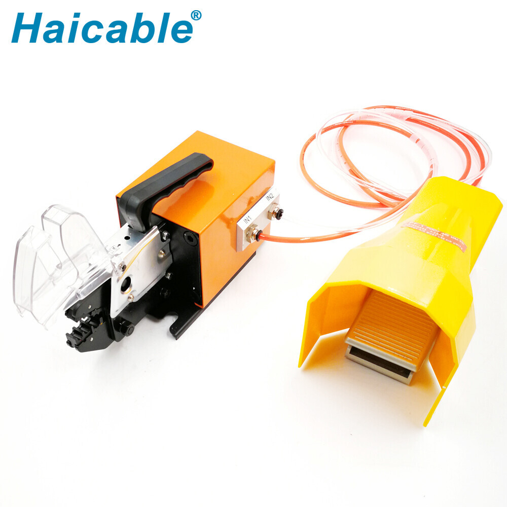 AM-10 Пневматическая клеммная обжимная машина