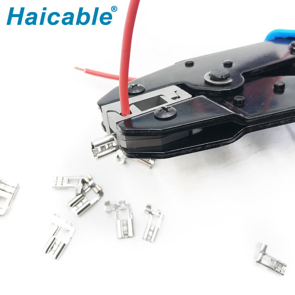 Инструменты для обжима неизолированных флажковых клемм под углом 90° LX-0506FL