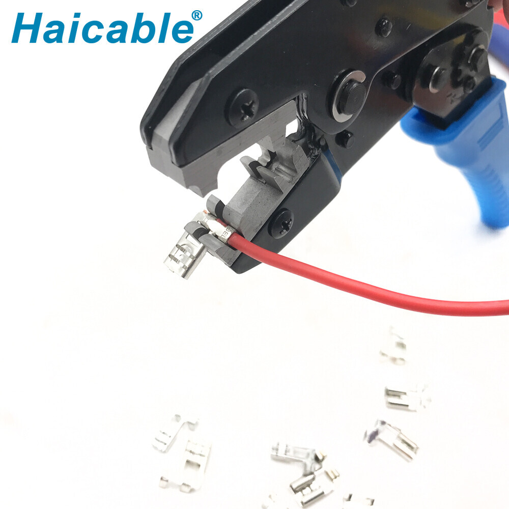 Инструменты для обжима неизолированных флажковых клемм под углом 90° LX-0506FL