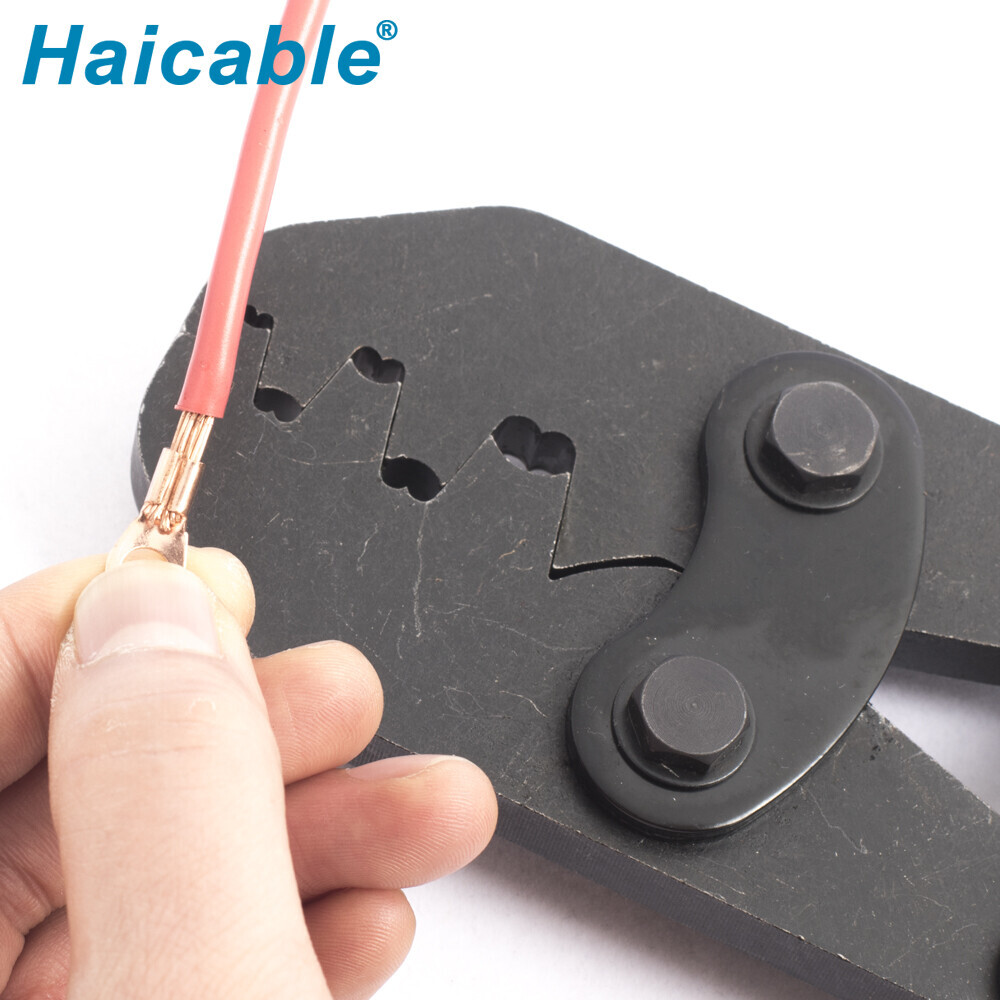 Инструмент для обжима кабельных наконечников с открытым носом 5-80A HLX-0580A