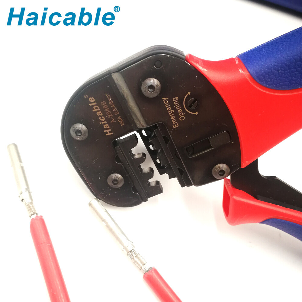 Наборы инструментов для обжима солнечных кабелей A2546B-BOX