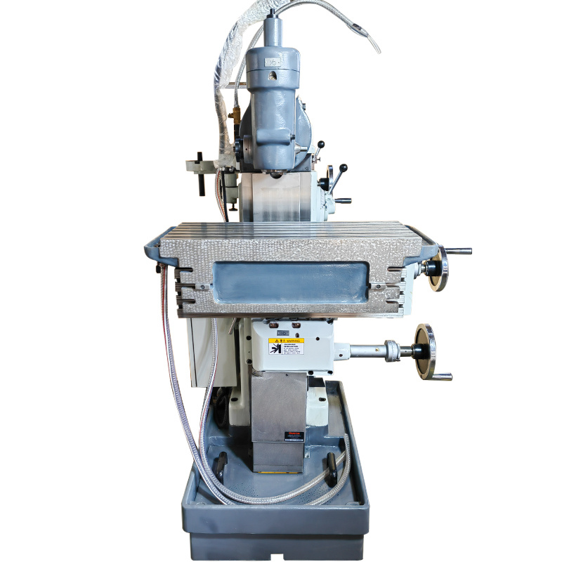 Fresadora universal X8126A