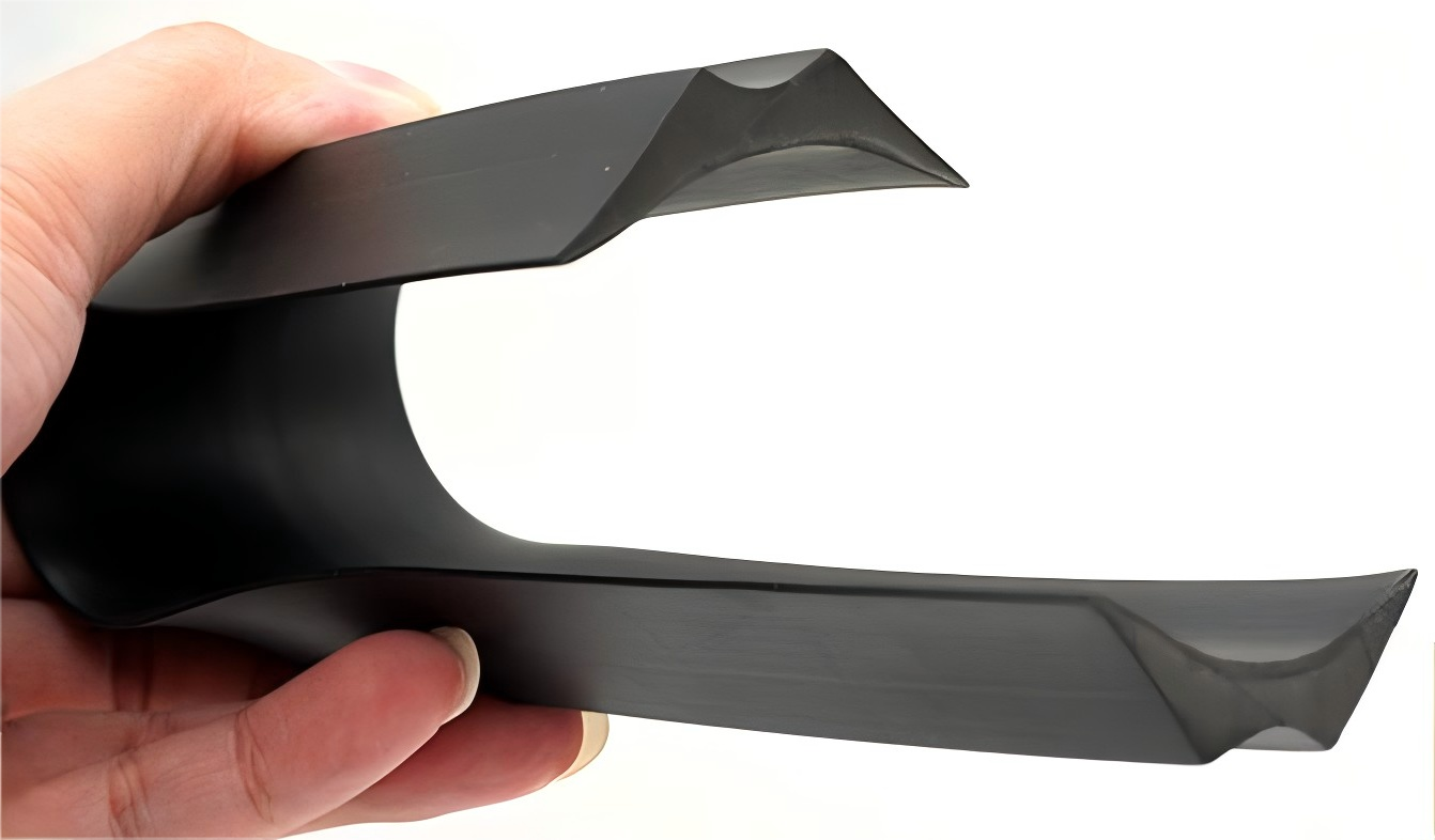 Tira montada en la pared de PVC