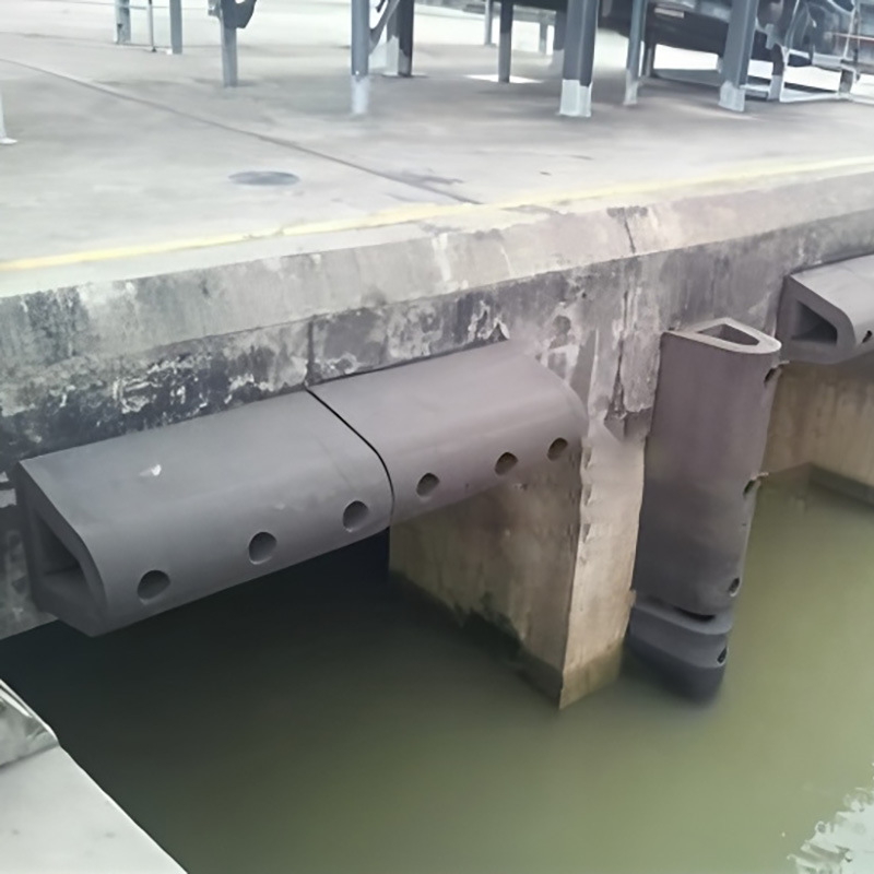 Судовые противоударные полосы