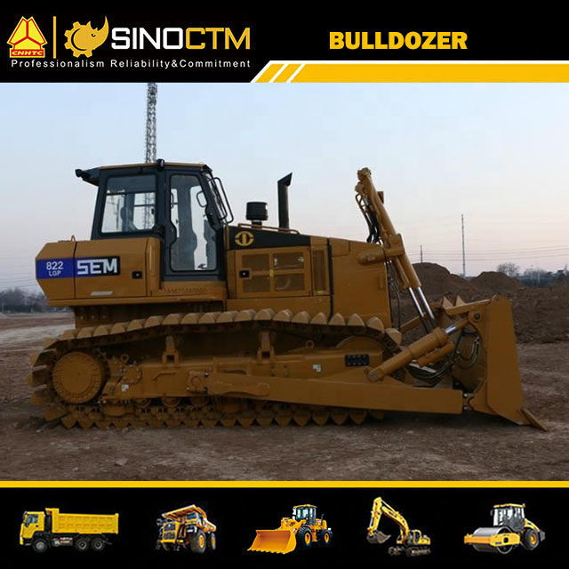SEM822D BULLDOZER 250 PS