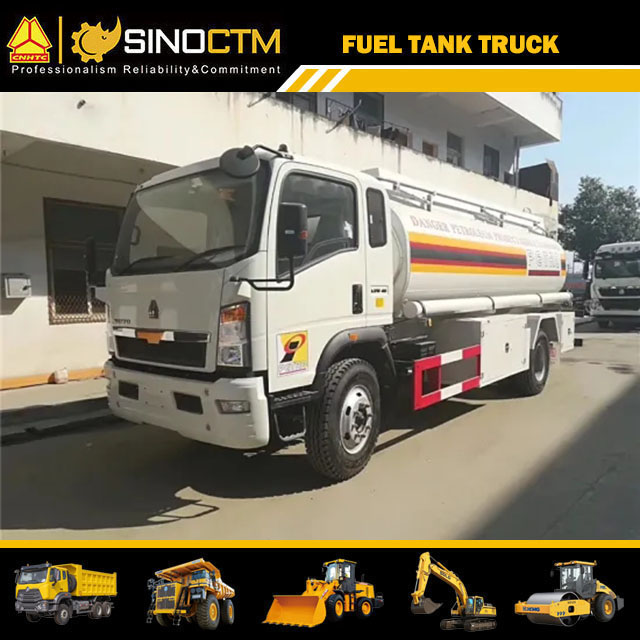 SINOTRUK HOWO 4X2 Kraftstofftank Leichtlastwagen 9m³ Preis