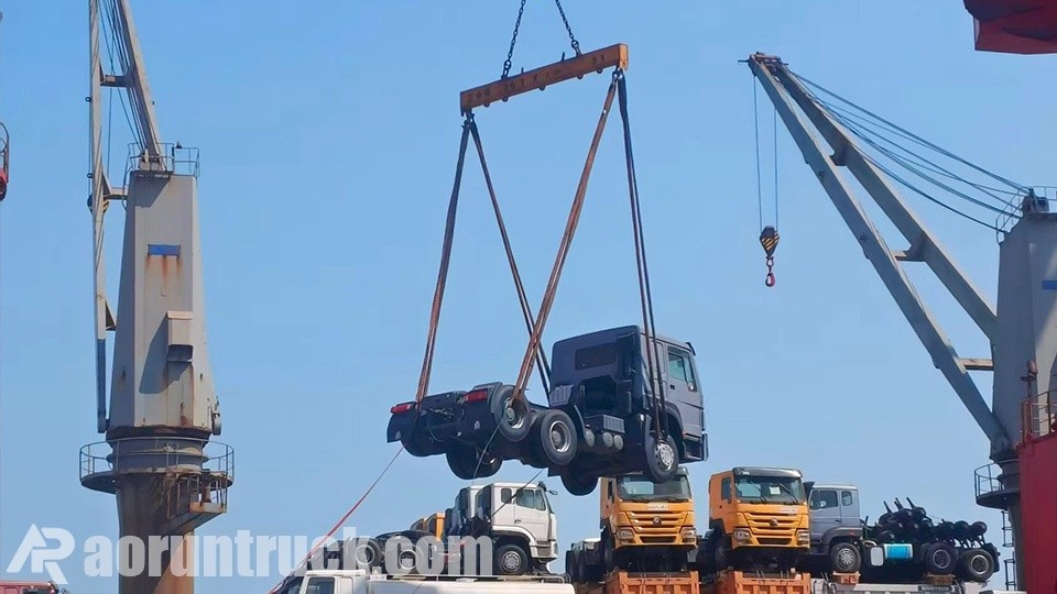 Los camiones tractores HOWO 6x4 con destino a Somalia han pasado la inspección y han sido enviados.