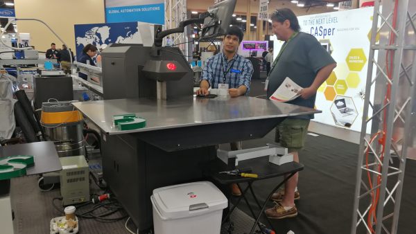 Компания PrecisionCut использует технологию ЧПУ Jinyuan и специализируется на производстве автомобильных деталей.