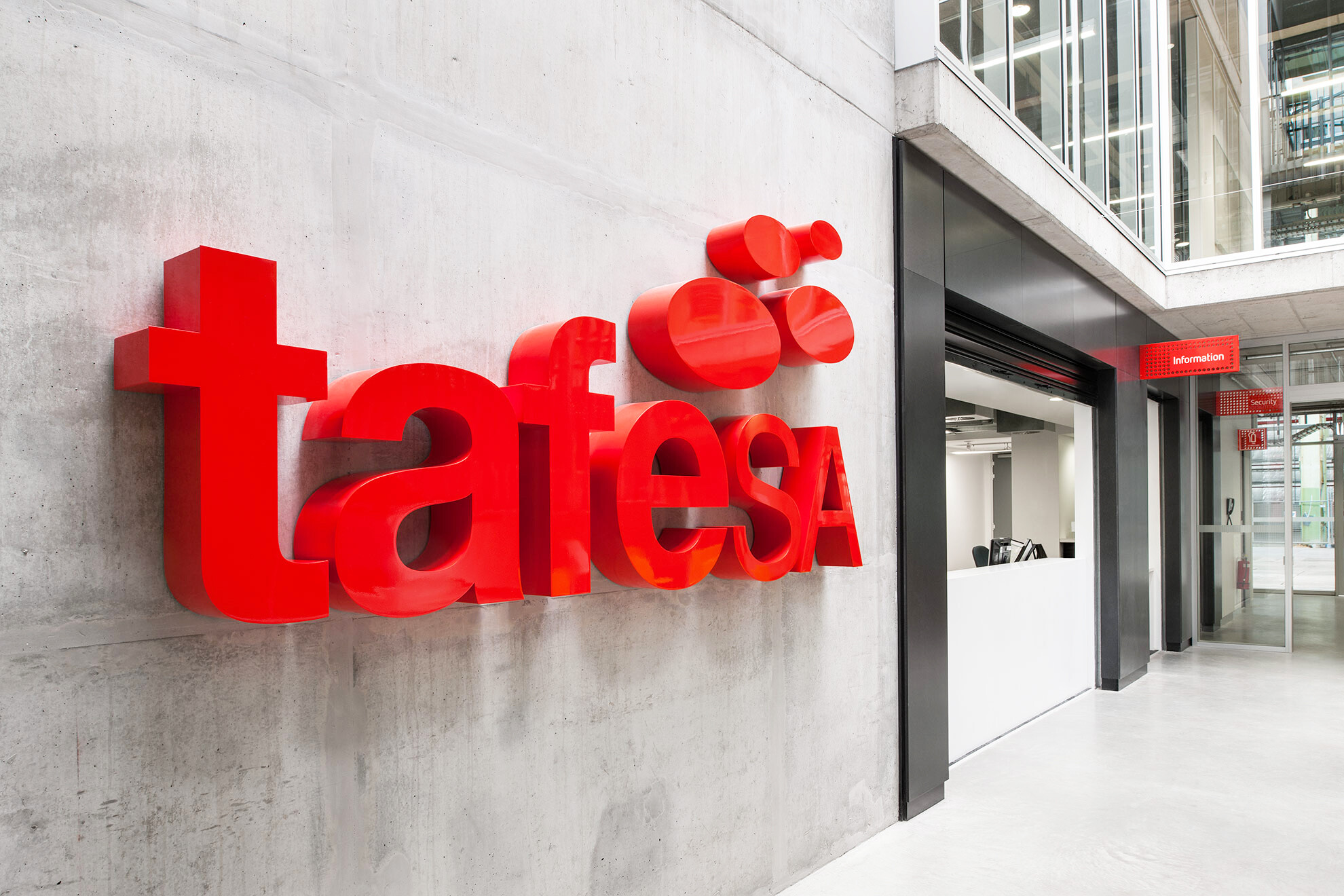 Производство рекламы и вывесок Производство рекламы и вывесок