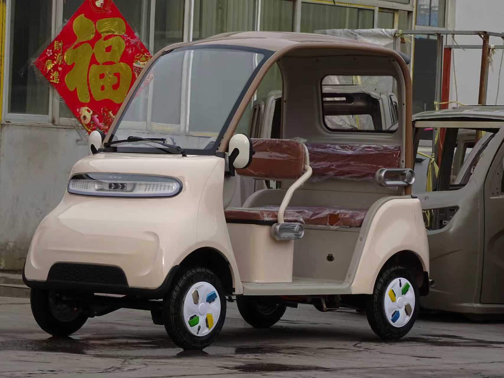 Four-Wheel Electric Vehicle 2025 New Model New Energy Open Body High Payload Capacity Cargo Use 30-50km Range