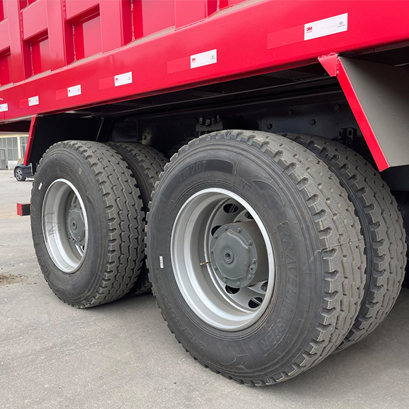 Caminhão Basculante Howo 8x4