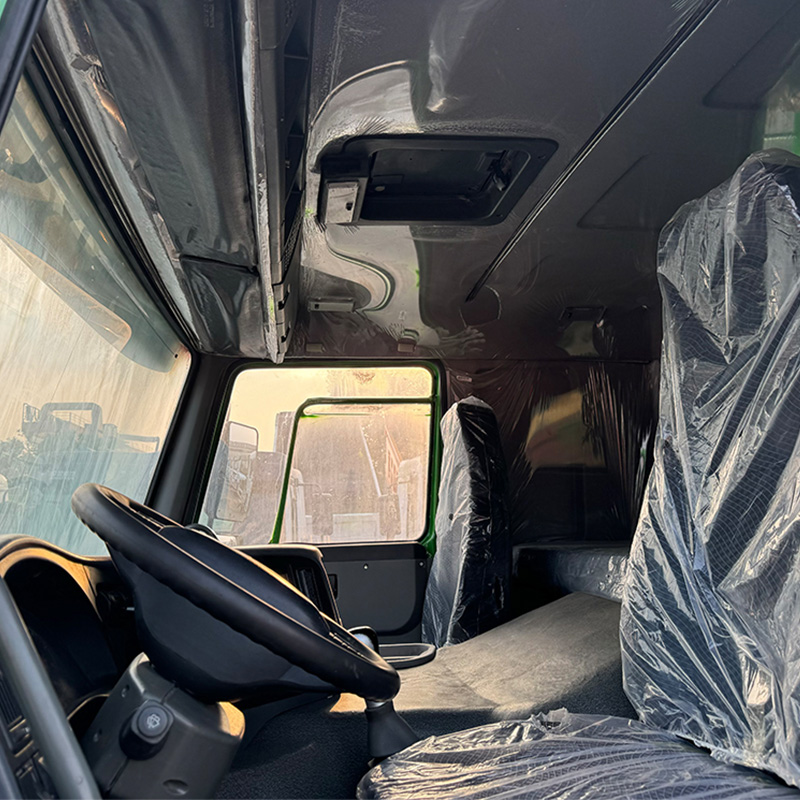 Caminhão Basculante Howo 8x4