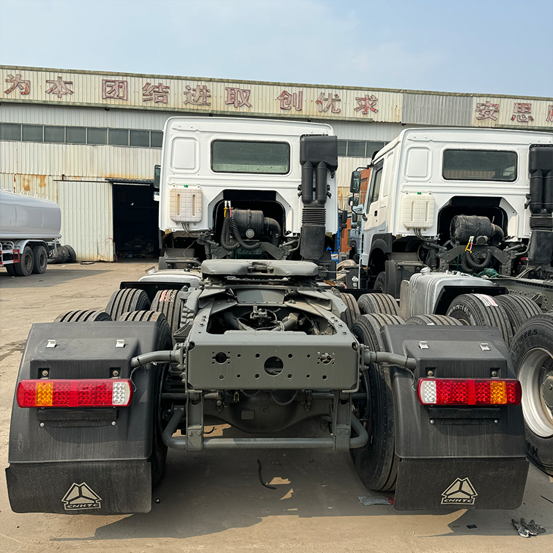 Caminhão Trator Howo 6x4