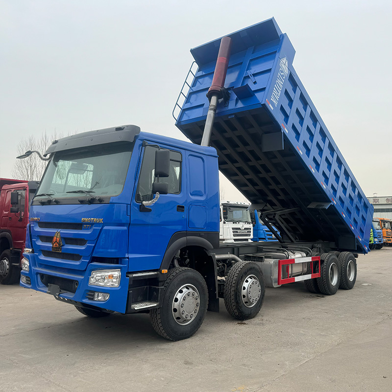 Caminhão Basculante Howo 8x4