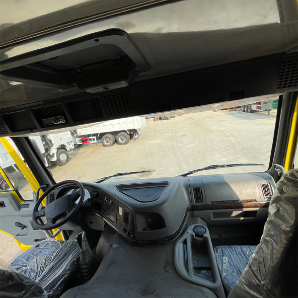 Detalhes do descarregamento autodescarregável de 8x4 amarelo luxuoso 3