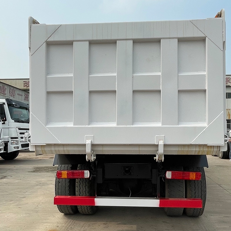 Caminhão basculante SHACMAN F3000 8x4 Campeão em cargas pesadas para mineração global e megaprojetos