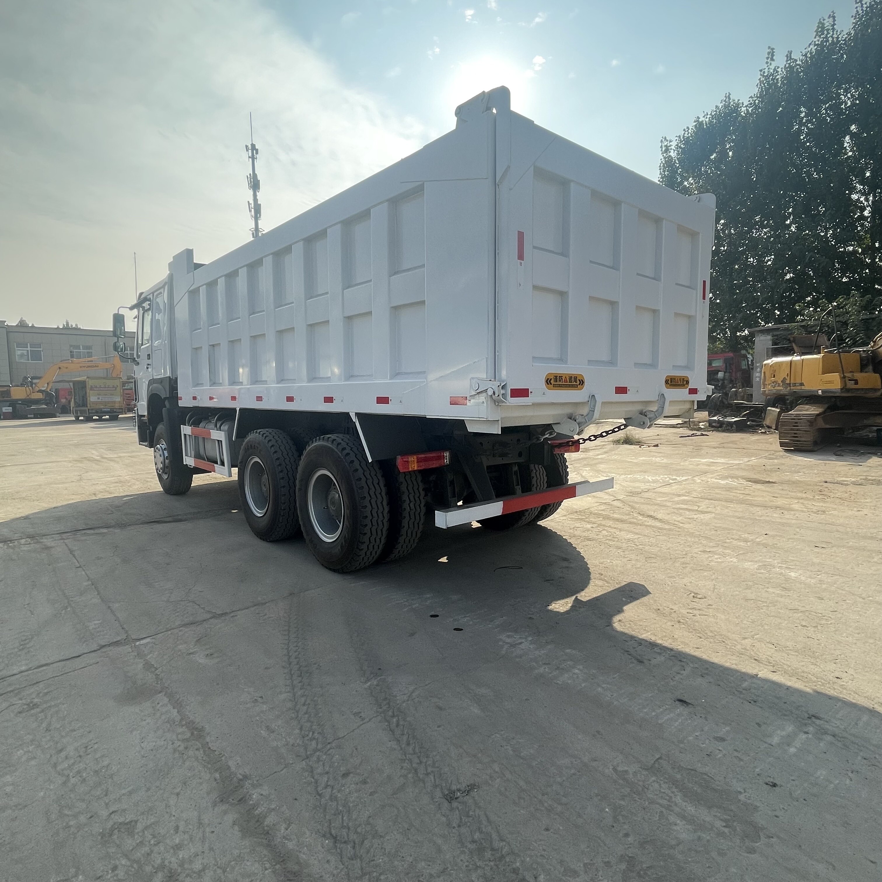 Howo Caminhão Basculante 6x4