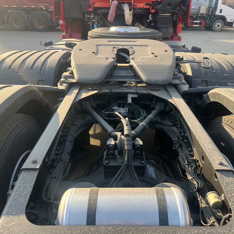 SHACMAN Delong X5000 Caminhão Trator 6x4 | Motor Weichai 530HP Eficiência Euro 6