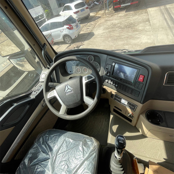 Detalhes do caminhão basculante branco HOWO TX 6x4 1