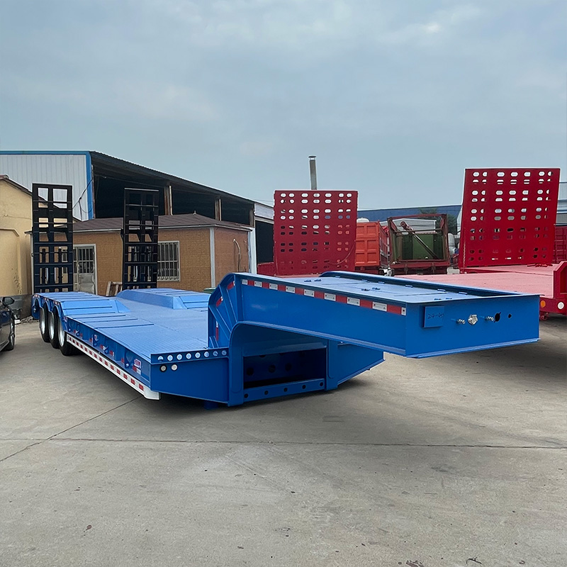 Modelo 2026 de Reboque Baixo com 3 Eixos