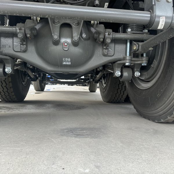 Detalhes do caminhão basculante branco Howo 6x41