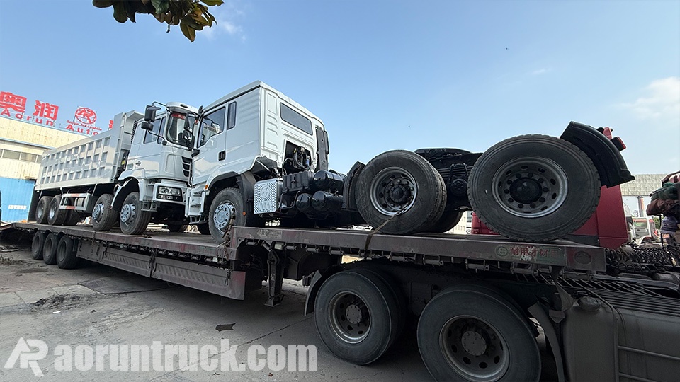 Camiões basculantes SHACMAN 8x4 e camiões tratores M3000S enviados lado a lado para a Namíbia