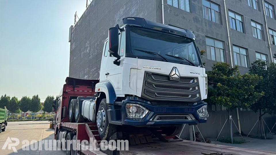 Caminhões-tratores Sinotruk HOWO NX 6x4 recondicionados enviados para Madagascar